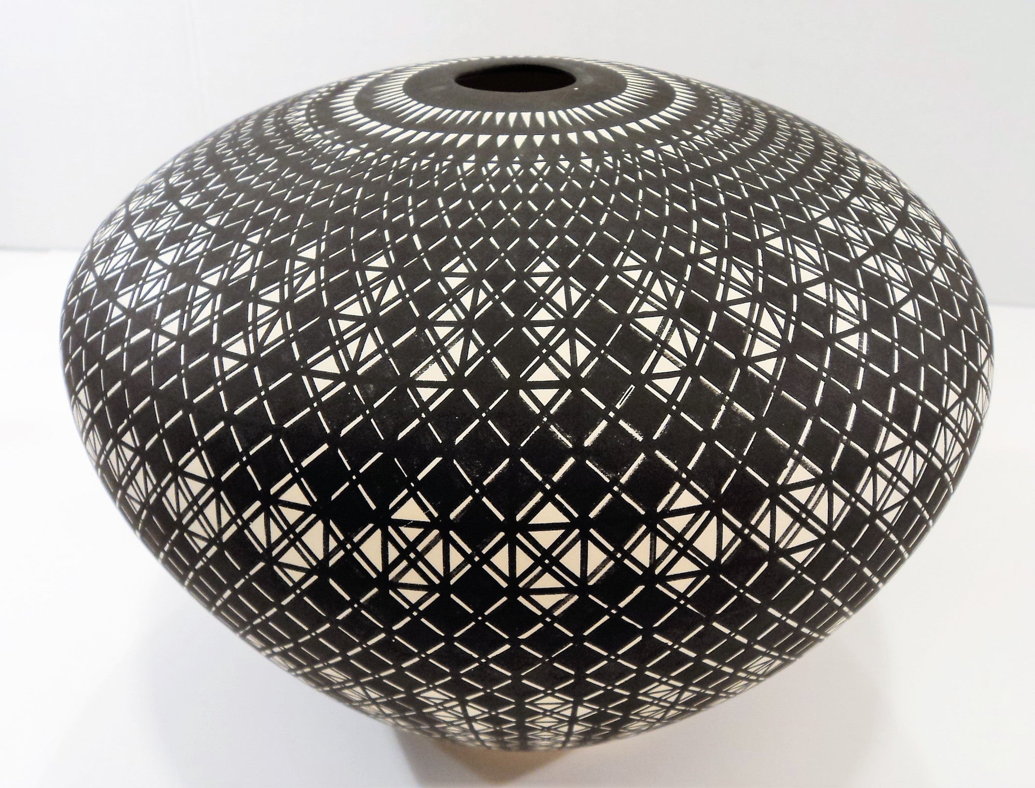 Signed Ceramic Acoma Seed Pot by Greg Victorino