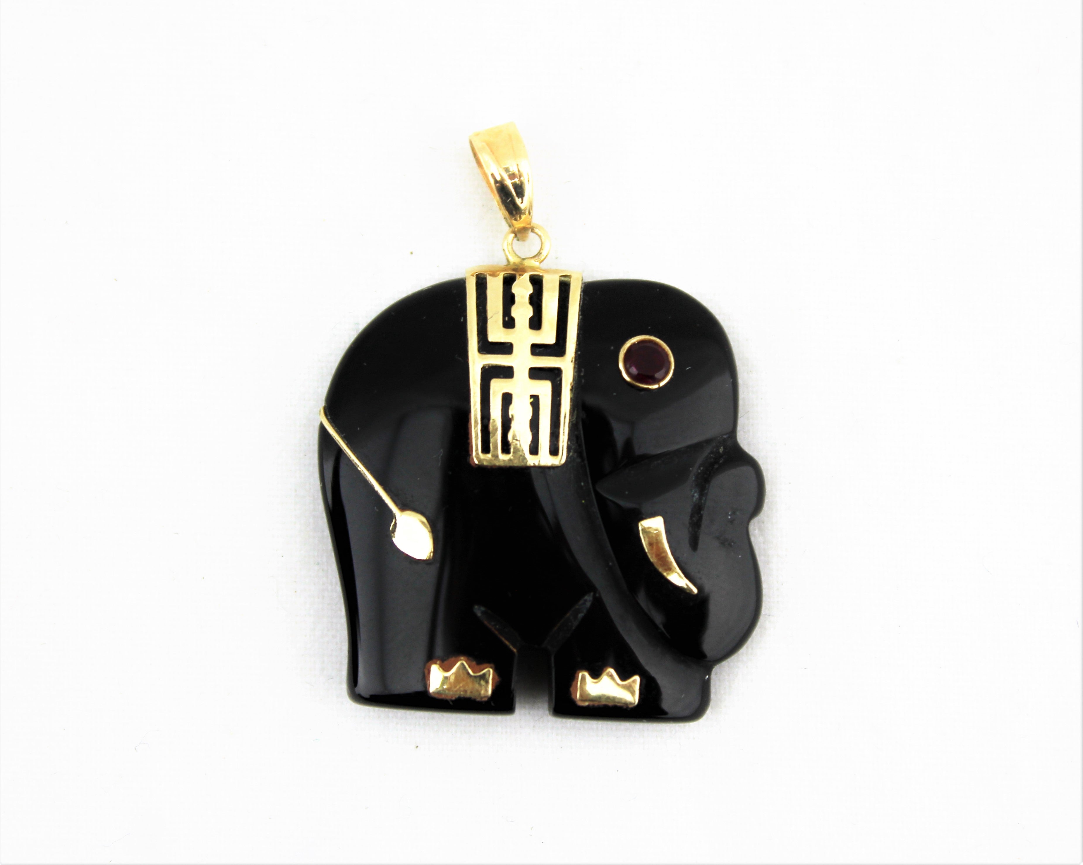 14K Carved Onyx Elephant Pendant
